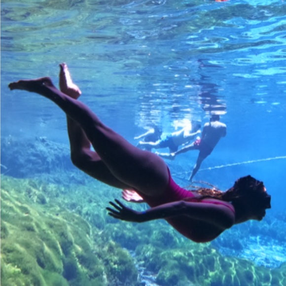 Meet your Posher, Edie - Picture 9 of 9